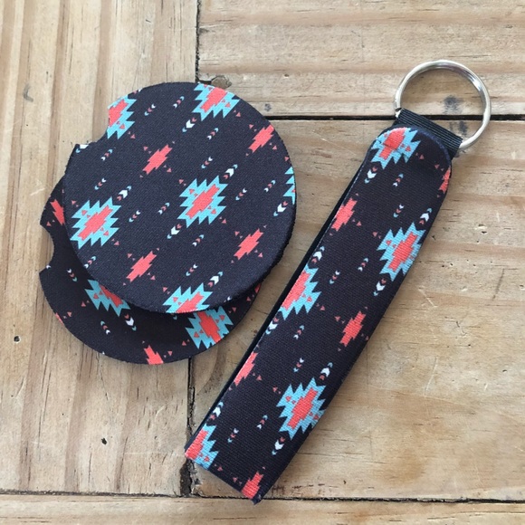 Accessories - Aztec Key Fob with matching Car Coasters